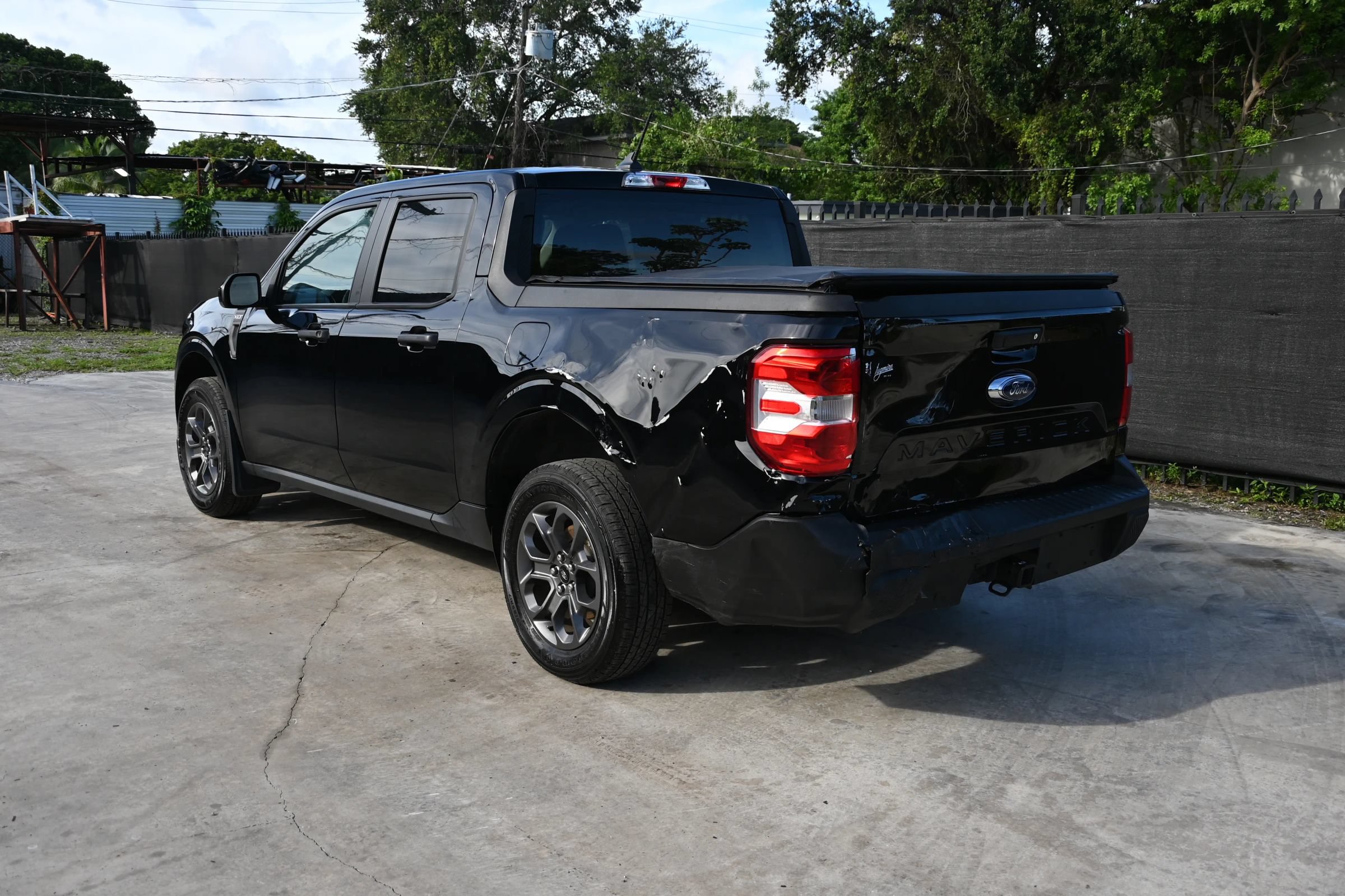 Used 2024 Ford Maverick XLT w/ XLT Luxury Package FWD image 5