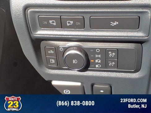 Certified 2022 Ford F150 XLT w/ Equipment Group 302A High image 16