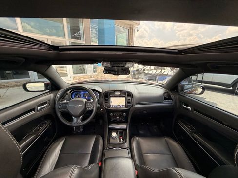 Used 2021 Chrysler 300 S w/ S Model Appearance Package RWD image 30