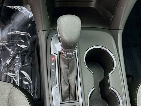 Used 2024 Chevrolet Equinox LS w/ LS Convenience Package image 25