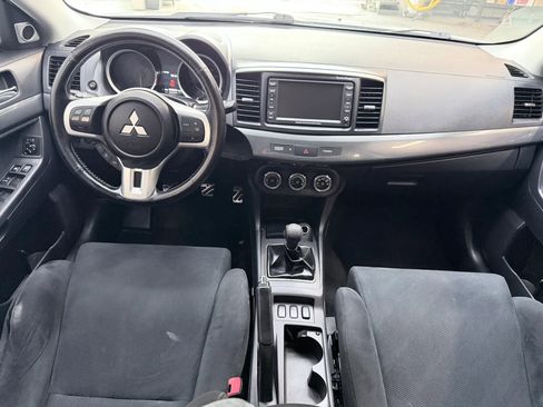 Used 2011 Mitsubishi Lancer Evolution GSR image 11