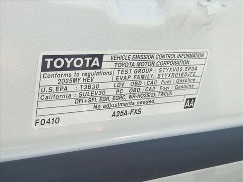 Used 2025 Toyota Camry XSE FWD image 26