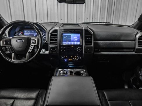 Used 2020 Ford Expedition XLT w/ Equipment Group 202A image 13