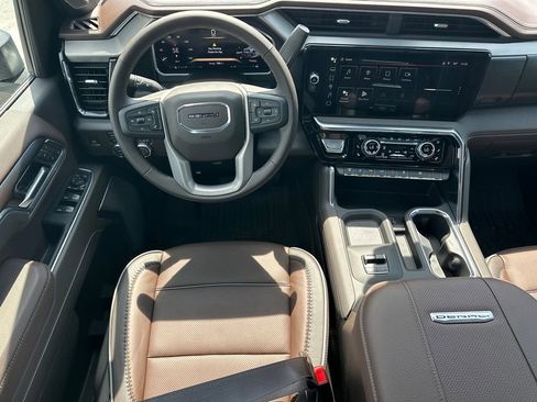 New 2026 GMC Sierra 3500 Denali image 24