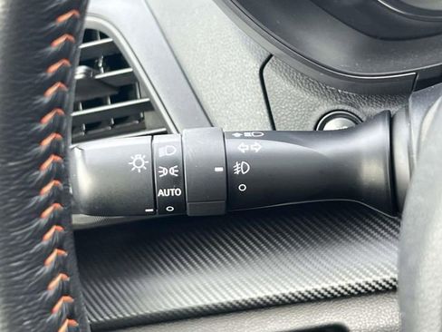 Used 2023 Subaru Crosstrek 2.0i Premium image 22