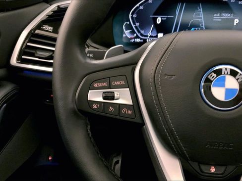 Certified 2023 BMW X5 xDrive45e w/ Executive Package image 18