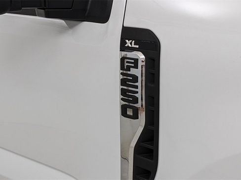 New 2026 Ford F250 XL w/ XL Off-Road Package image 36
