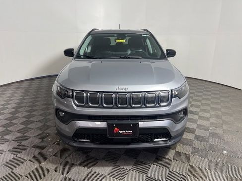 Certified 2022 Jeep Compass Latitude w/ Convenience Group image 2