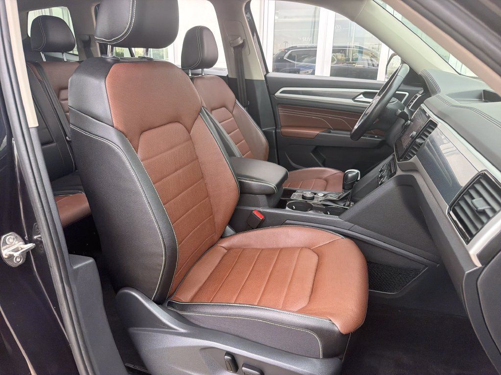 Used 2023 Volkswagen Atlas SEL Premium AWD/4WD image 30