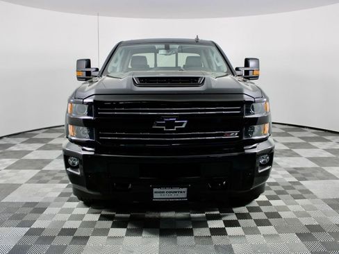 Used 2017 Chevrolet Silverado 2500 LTZ image 2