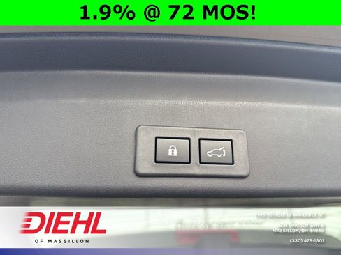 Used 2025 Subaru Ascent Touring image 11