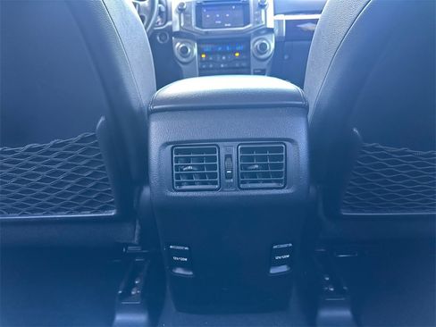 Used 2016 Toyota 4Runner Limited image 19