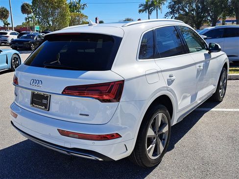 Certified 2023 Audi Q5 2.0T Premium Plus w/ Premium Plus Package image 4