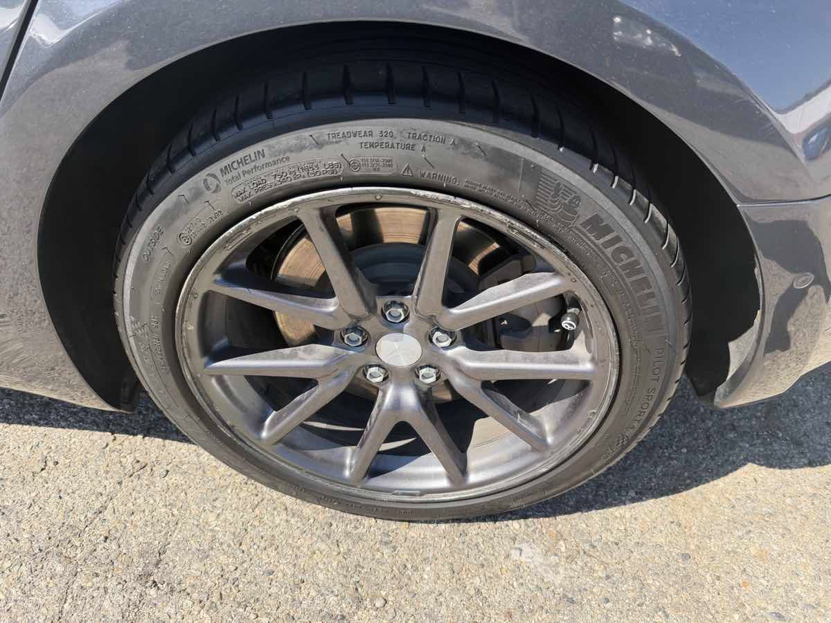 Used 2018 Tesla Model 3 Mid Range RWD image 5