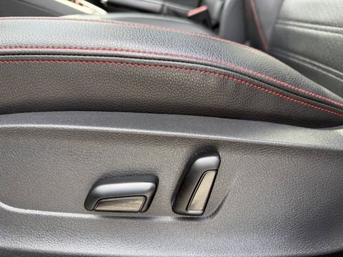 Used 2017 Volkswagen Jetta GLI FWD image 19