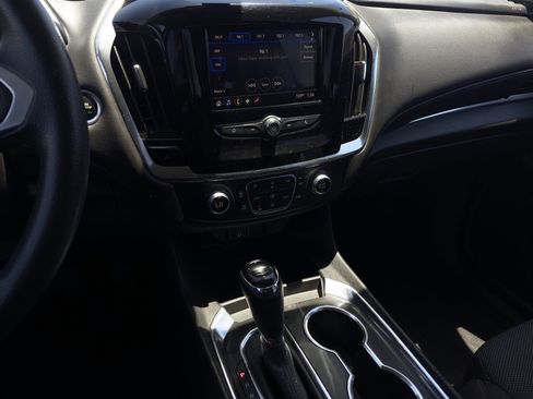 Used 2020 Chevrolet Traverse LS w/ LPO, Blackout Package FWD image 11