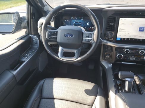 New 2025 Ford F150 Lariat w/ Equipment Group 502A High image 13