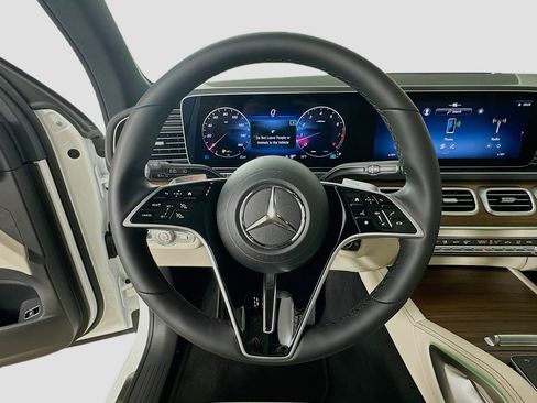 Used 2026 Mercedes-Benz GLE 350 4MATIC image 11