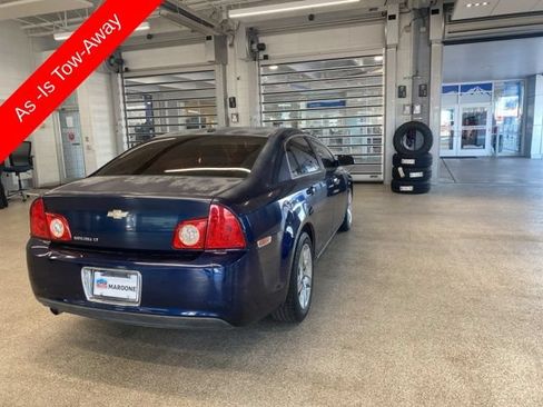 Used 2010 Chevrolet Malibu LT w/ Power Convenience Package FWD image 4
