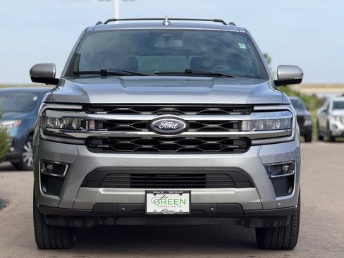 Used 2024 Ford Expedition Limited AWD/4WD image 6