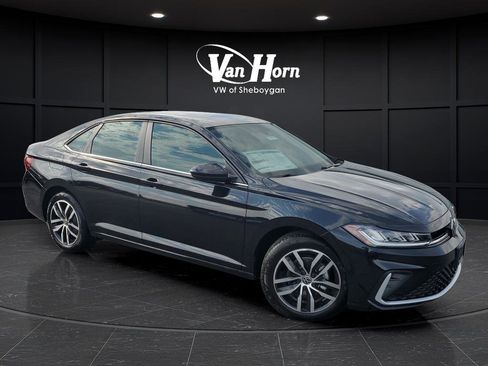 New 2025 Volkswagen Jetta SE image 1