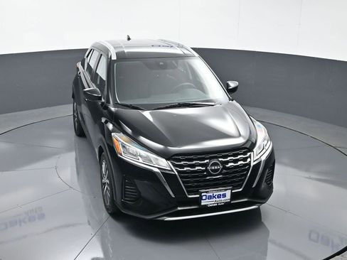 Used 2024 Nissan Kicks SV image 45