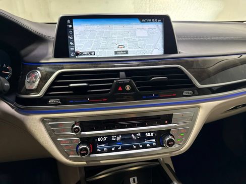 Used 2016 BMW 750i xDrive AWD/4WD image 16
