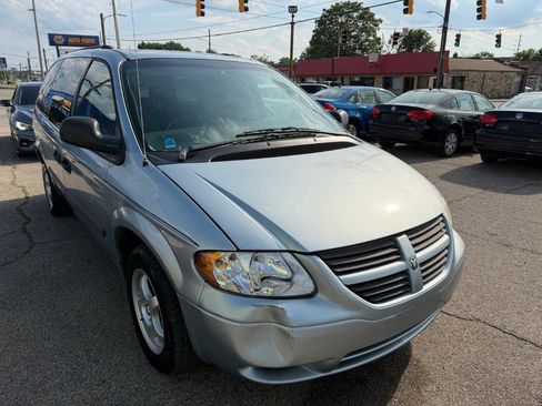 Used 2006 Dodge Grand Caravan SE w/ Popular Equipment Group I FWD image 3