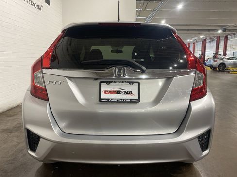 Used 2016 Honda Fit EX image 4