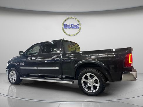 Used 2016 RAM 1500 Laramie w/ Convenience Group AWD/4WD image 3
