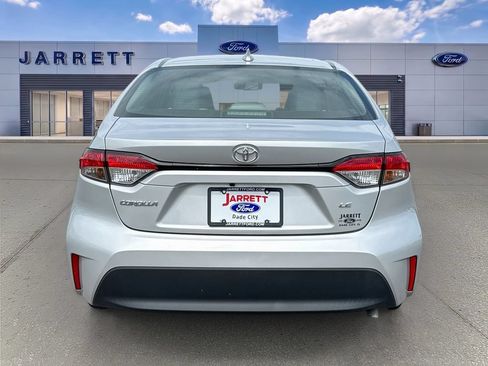 Used 2023 Toyota Corolla LE FWD image 6