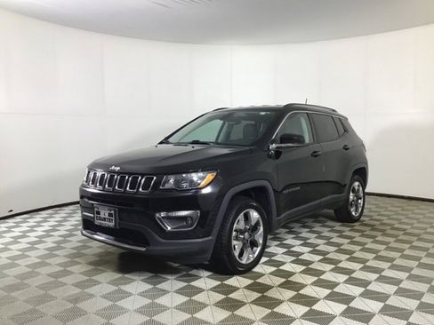 Used 2020 Jeep Compass Limited image 3