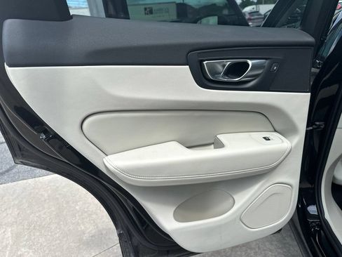 Used 2025 Volvo XC60 T8 Plus w/ Protection Package Premier AWD/4WD image 27