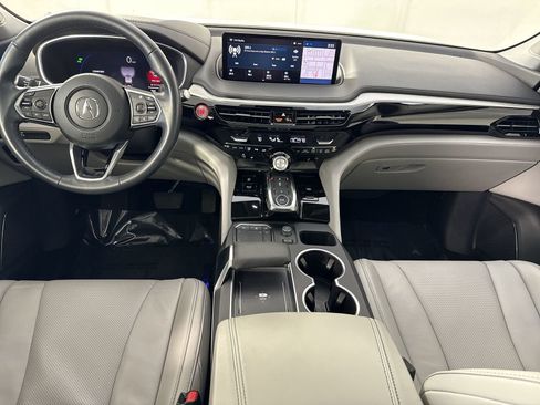 Certified 2024 Acura MDX SH-AWD w/ Technology Package image 24
