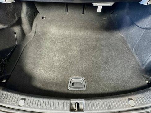 Used 2022 Mercedes-Benz E 350 Sedan image 25