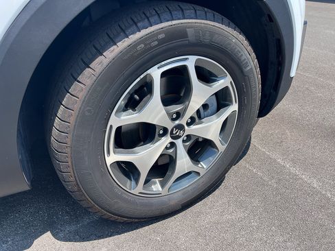 Used 2020 Kia Telluride EX w/ Towing Package AWD/4WD image 7