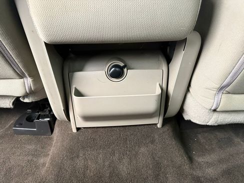 Used 2009 Ford F150 XLT image 41