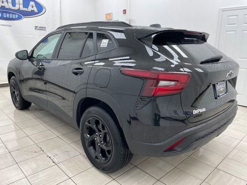 New 2026 Chevrolet Trax LT w/ Driver Confidence Package FWD image 17