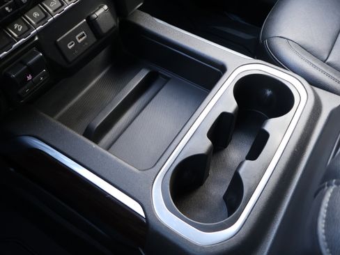 Used 2021 GMC Sierra 1500 SLT image 33