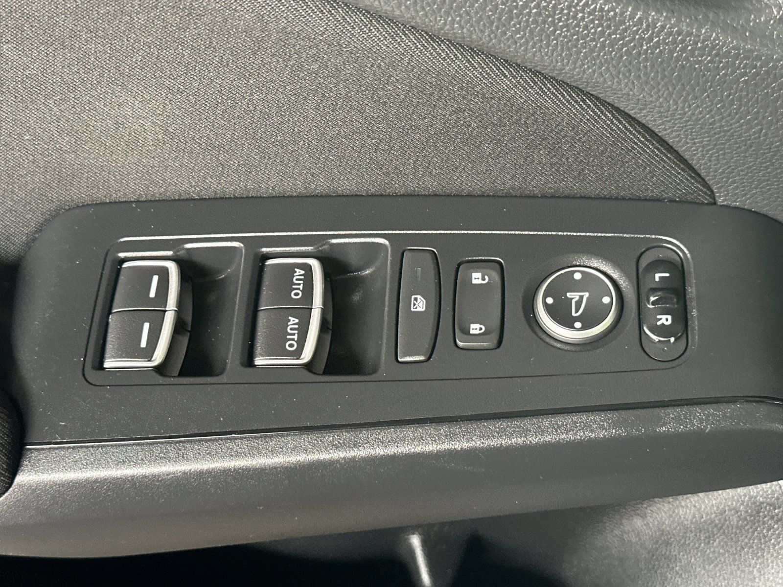 Used 2022 Honda Civic Sport image 13