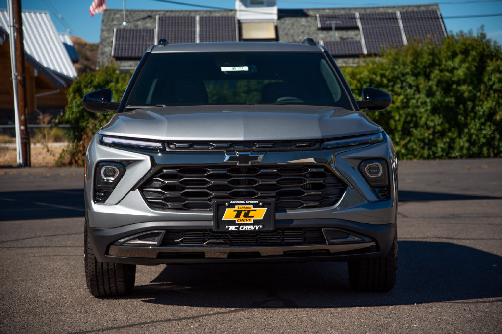 New 2026 Chevrolet TrailBlazer ACTIV w/ Convenience Package AWD/4WD image 2