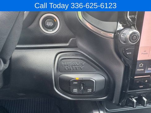 New 2025 RAM 2500 Laramie AWD/4WD image 29