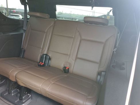 Used 2023 Chevrolet Tahoe High Country w/ Premium Package 2 image 5