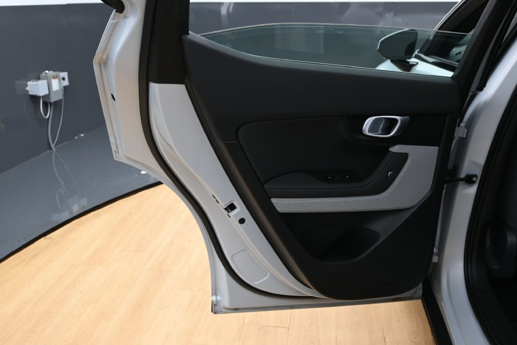 Used 2024 Polestar Polestar 2 AWD/4WD image 30