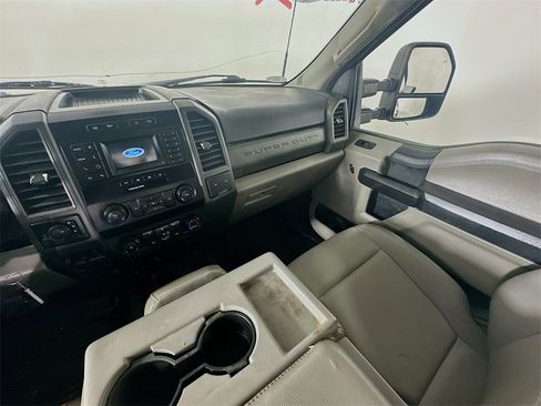 Used 2021 Ford F250 XL w/ Power Equipment Group image 11