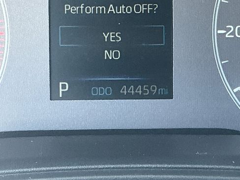 Used 2024 Toyota Corolla SE FWD image 11