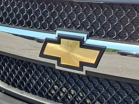 Used 2025 Chevrolet Express 2500 w/ Driver Convenience Package RWD image 30
