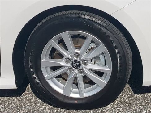 Certified 2025 Toyota Camry LE image 11