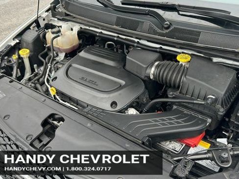 Used 2024 Chrysler Pacifica Touring-L FWD image 68
