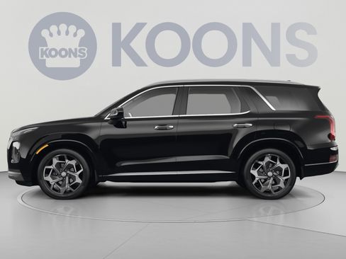 Used 2022 Hyundai Palisade Calligraphy w/ Cargo Package FWD image 2